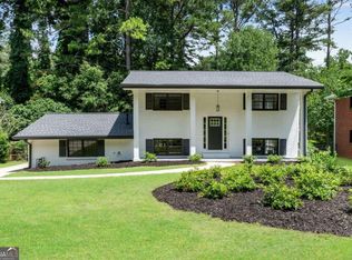 2550 Laurel Ridge Dr, Decatur, GA 30033