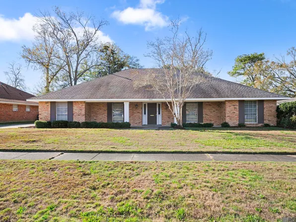 886 Hedgewood Dr, Baton Rouge, LA 70815