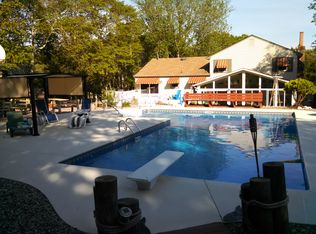 35 Memorial Dr, Barnegat, NJ 08005