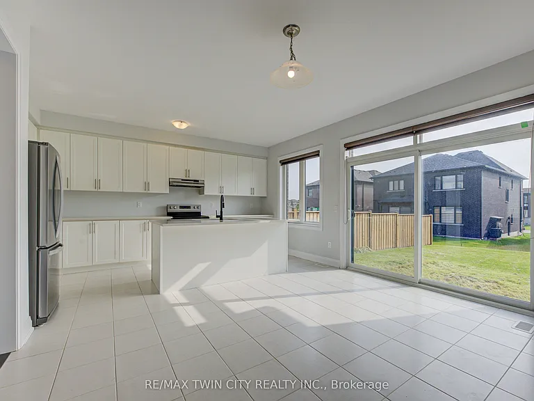 767 Queenston Blvd — Photo 12