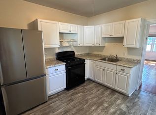 105 Andrews St #1, Fall River, MA 02724