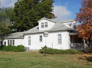 15103 Blue Mound Rd, Valley Falls, KS 66088