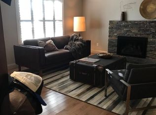 365 Robert Ave, Ripon, CA 95366