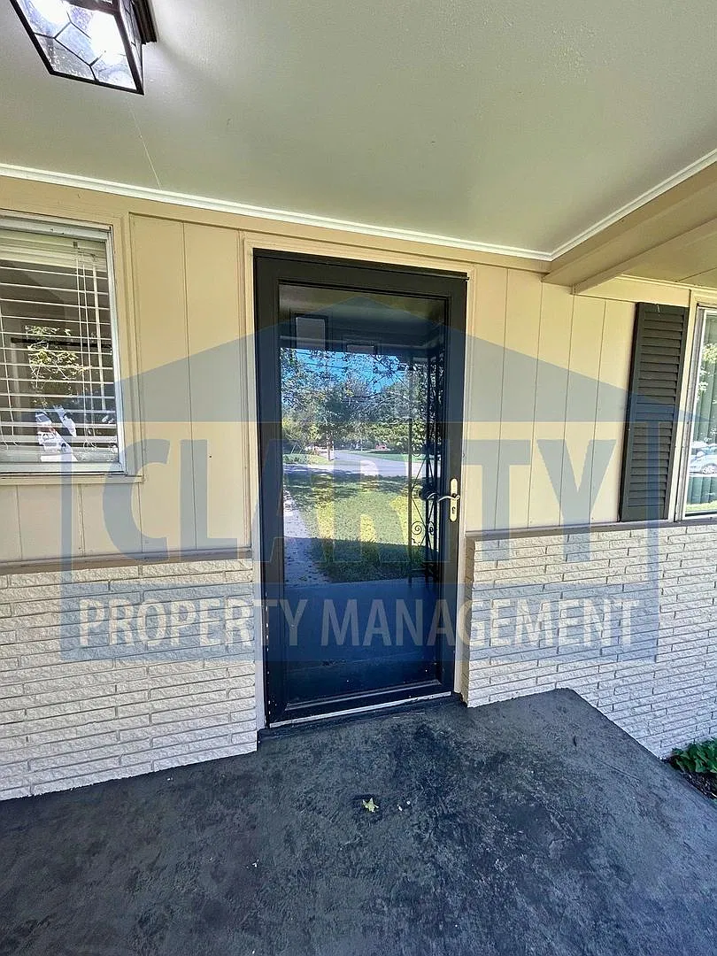 Beautiful 3-bedroom, ranch-style home! — Photo 4