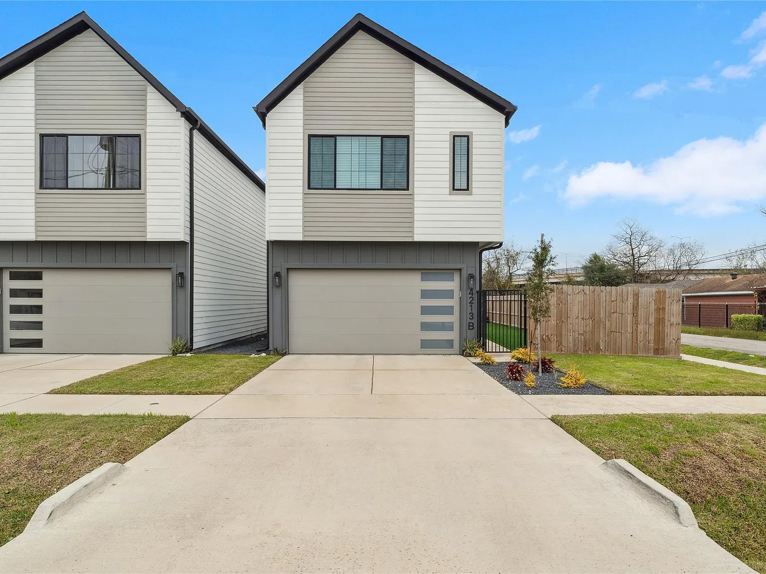 3 bed, 2.5 bath, 1980 sqft, $2,900 — Photo 3