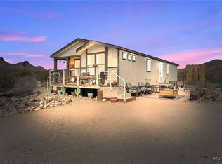 2225 S Dilkon Rd, Golden Valley, AZ 86413