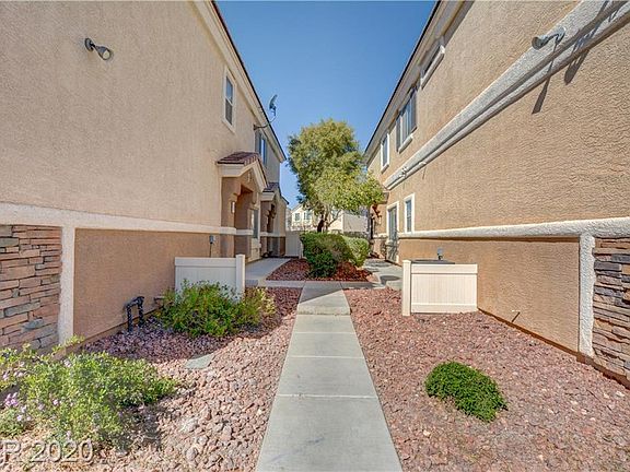 4th image of 3617 Indigo Flower St Unit 3