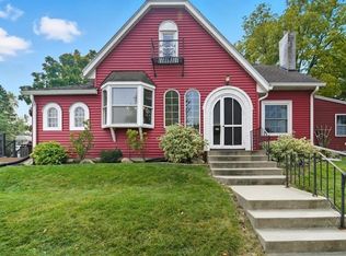 1009 Newman Ave, Cedar Falls, IA 50613