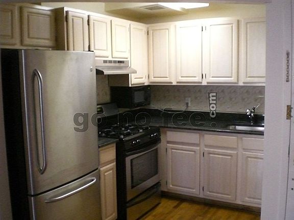 2nd image of 394 E 8th St APT 2D