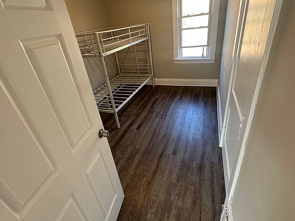 3rd image of 12301 Forest Ave Unit 2