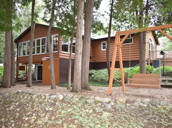 3559 E 56th St, Chase, MI 49623