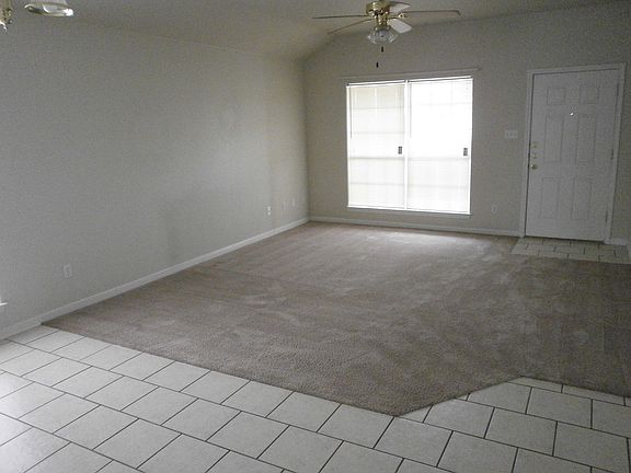 3rd image of 1908 Charleston Ct APT B