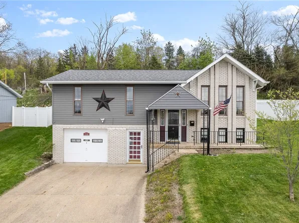 38 Mulberry St, Belle Vernon, PA 15012