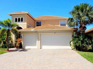 305 NW Binghampton Ln, Port Saint Lucie, FL 34983