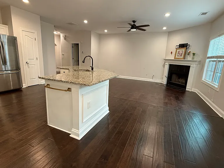 5240 Cedar Shoals Dr — Photo 9