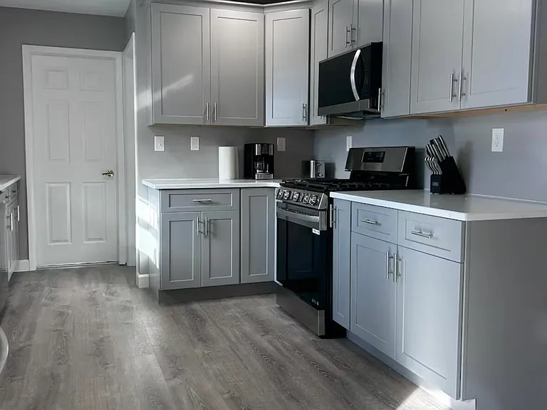 38 Edison St — Photo 3