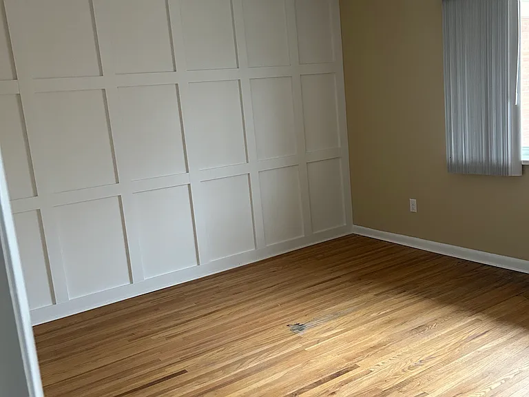 2415 Six East Ave #6 — Photo 13