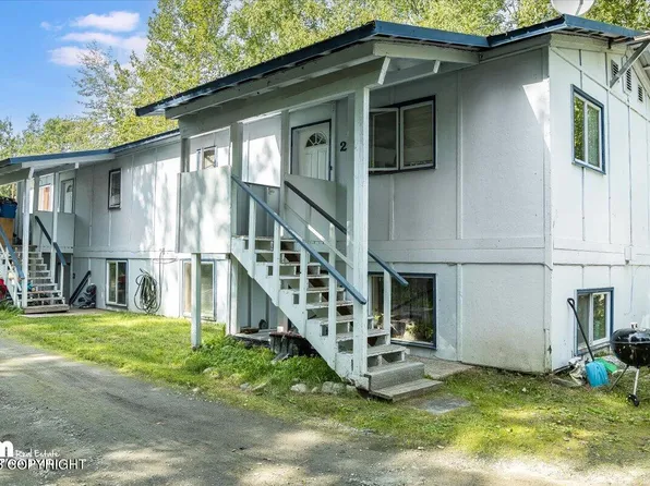 1091 S Salmonberry St, Wasilla, AK 99623