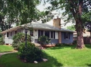 350 E 98th St, Bloomington, MN 55420