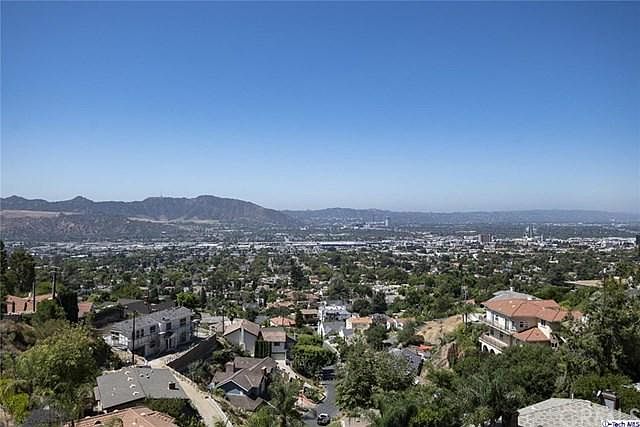 1st image of 1001 Via Alta
