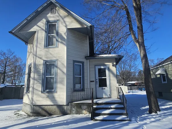 1569 S 6th Ave, Kankakee, IL 60901