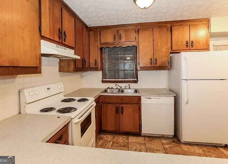 310 S Jeff Davis Dr #3 — Photo 6