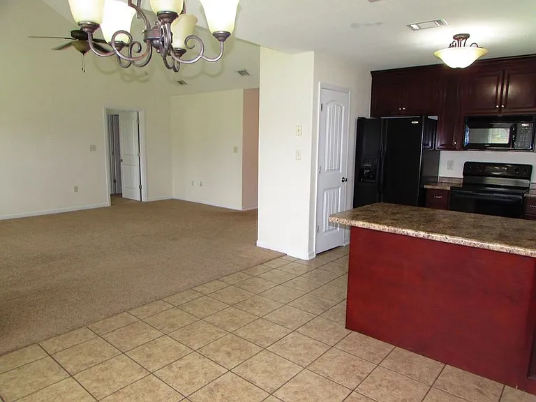 4717 Custer Dr — Photo 8