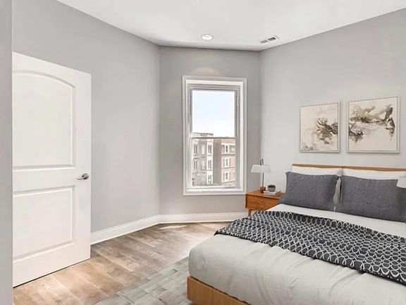 4th image of 4514 S Calumet Ave #2N