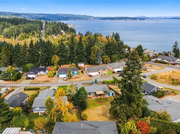 468 Harold Street, Camano Island, WA 98282