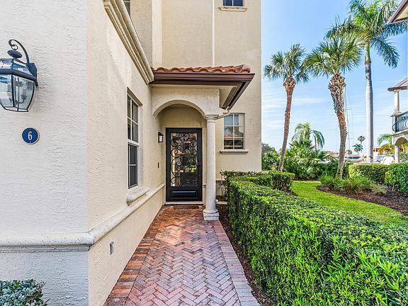 4th image of 6 Marina Gardens Drive