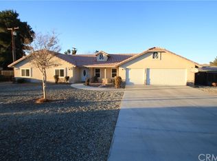 19848 Red Feather Rd, Apple Valley, CA 92307