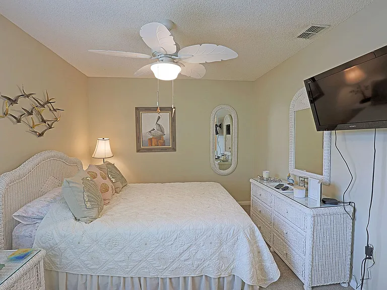 17240 Terraverde Cir #2 — Photo 19