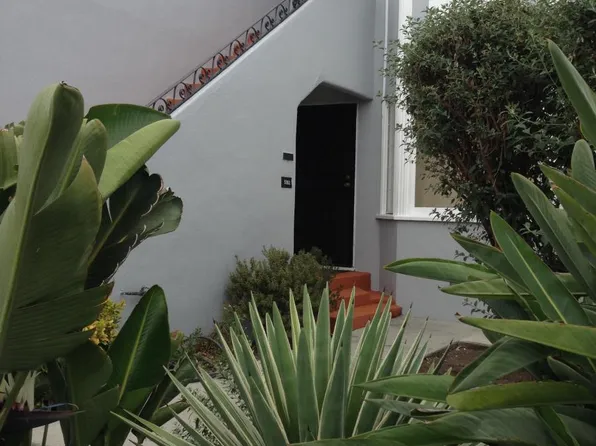 5362 Monroe St #5362, Los Angeles, CA 90038