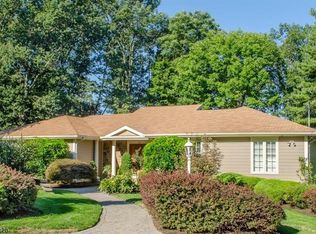 19 Shawnee Rd, Short Hills, NJ 07078