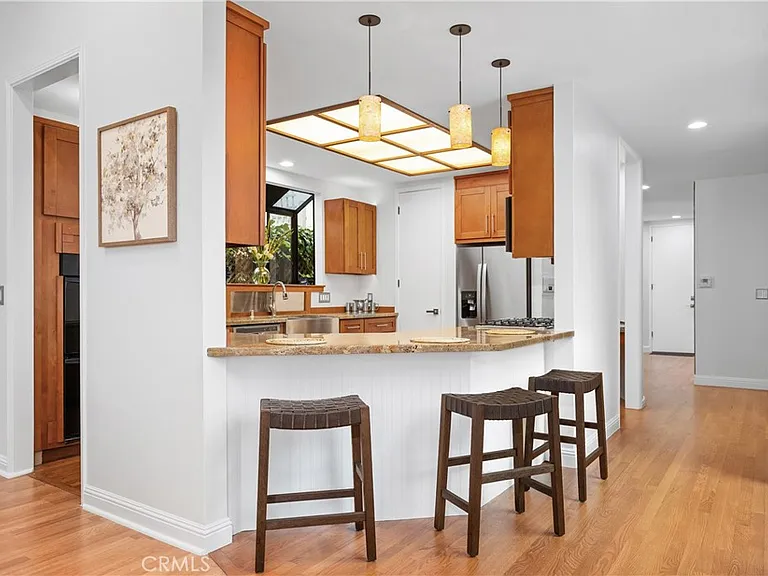341 S Meadows Ave — Photo 19