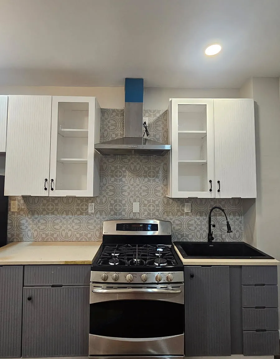 3 bed, 1.5 bath, 1260 sqft, $1,850 — Photo 1
