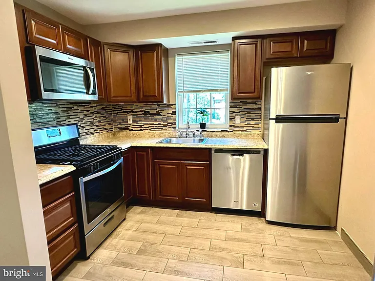 11908 Tarragon Rd #L — Photo 1