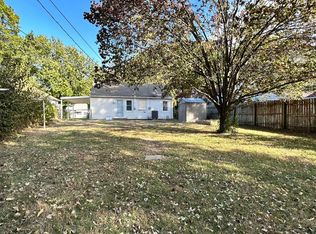 1937 SW Stone Ave, Topeka, KS 66604