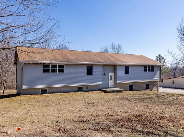 1037 S State Road 45, Springville, IN 47462