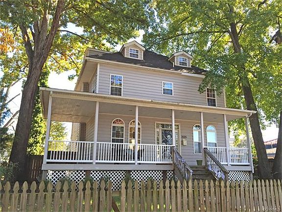 2nd image of 3005 Barton Ave