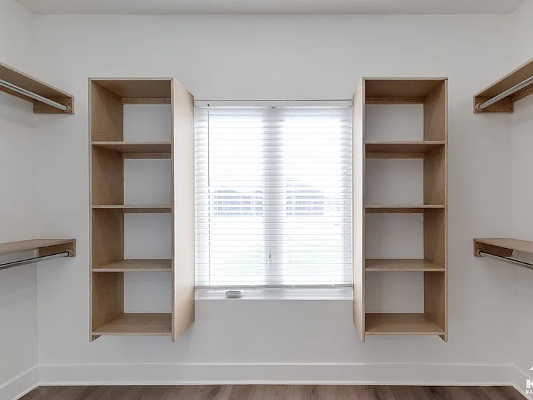 2336 N Stonecress St — Photo 14