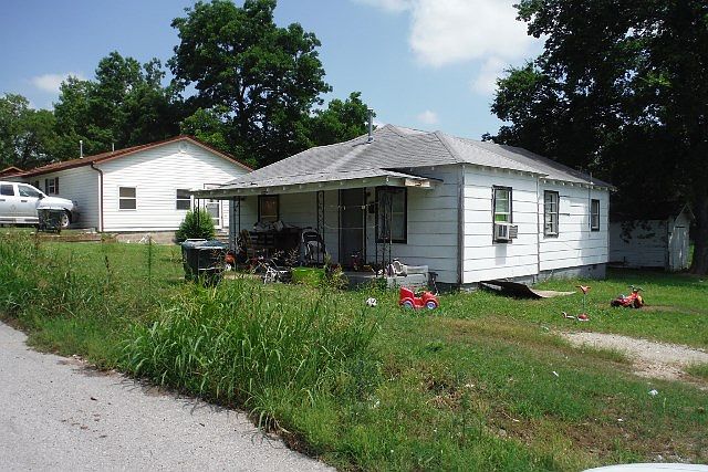 1st image of 1329 W McAlester Ave