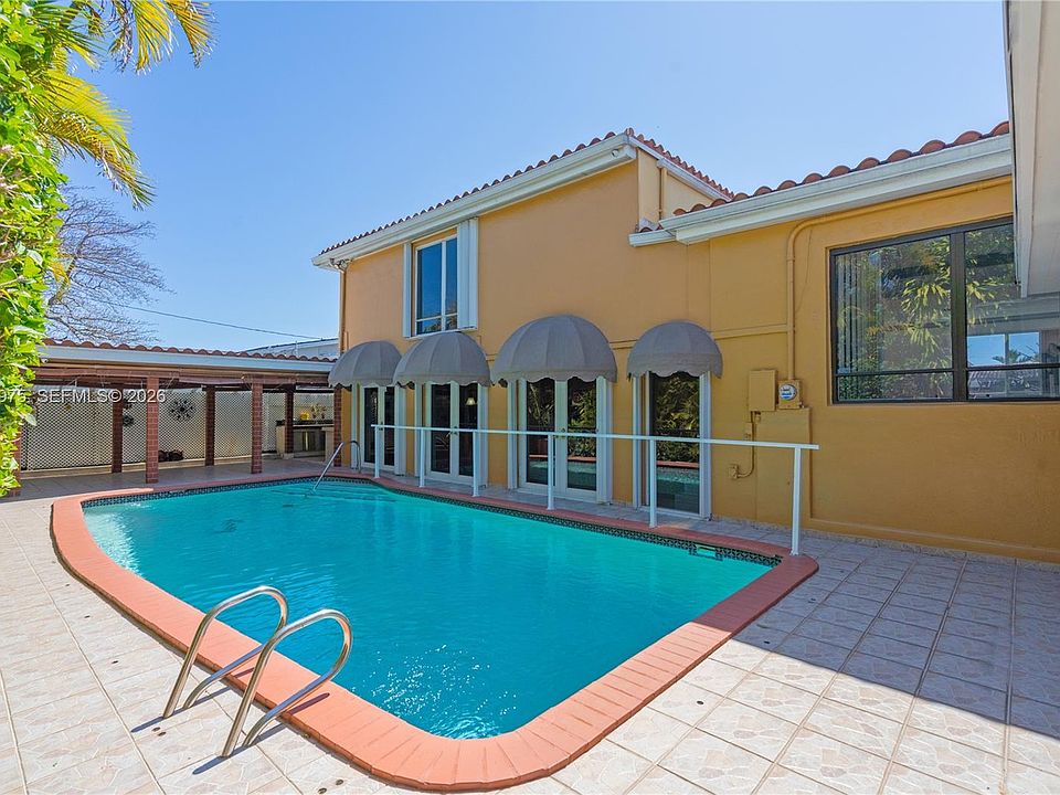 1st image of 7941 SW 18th Ter