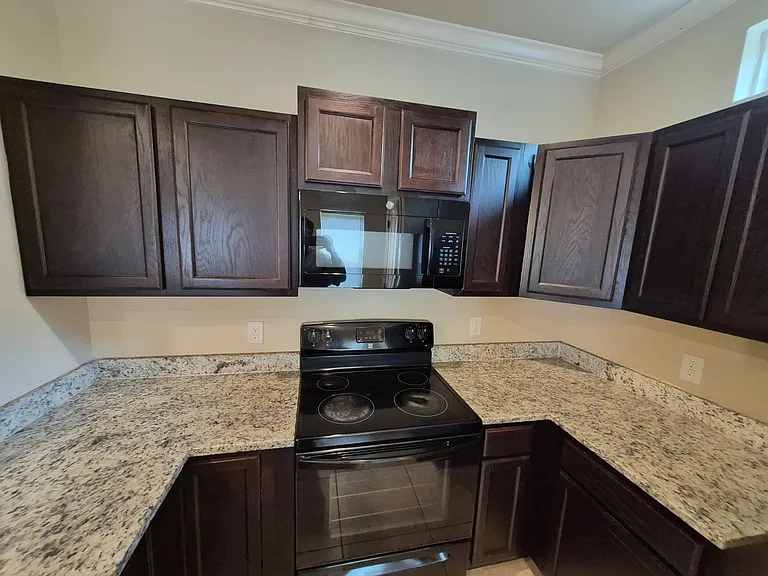 6630 Mia Way #101 — Photo 10