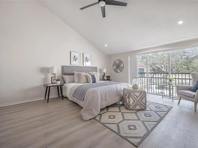 9417 Citrus Glen Pl — Photo 7