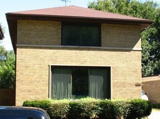 8017 S Essex Ave, Chicago, IL 60617