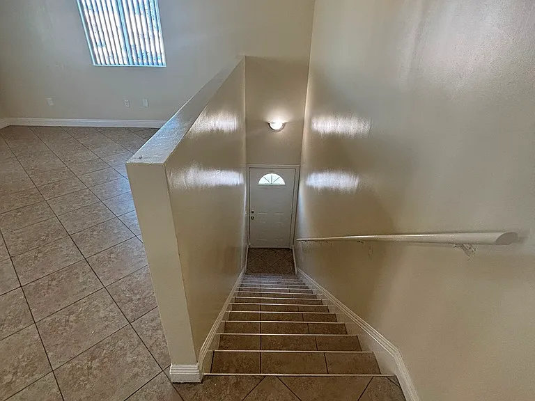 9031 S Avalon Blvd — Photo 2