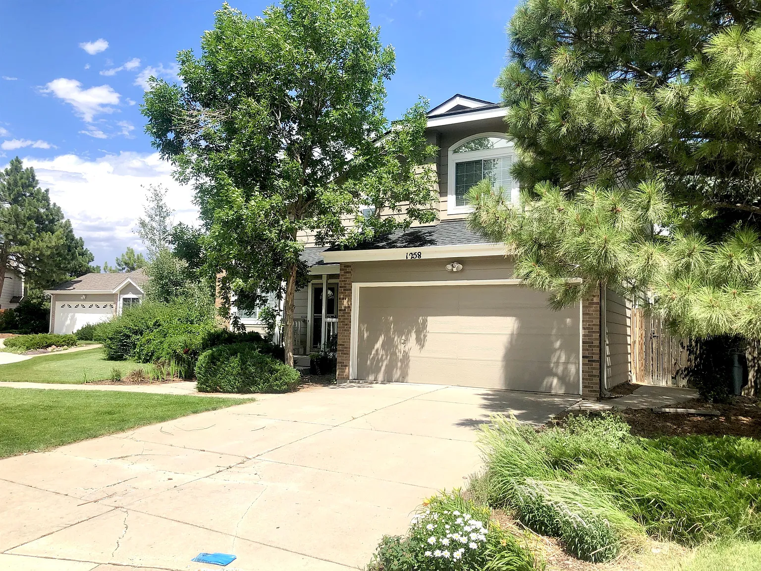 1258 N. Deckers Place - 1 — Photo 2