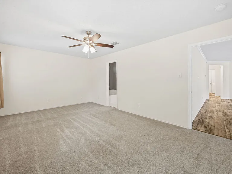 1444 Atkins St — Photo 16