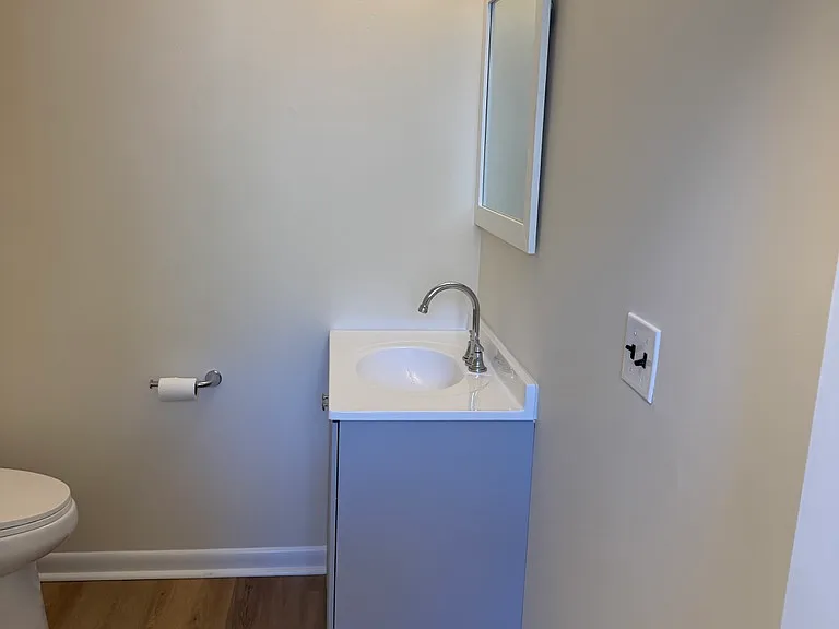 22 Mills St #1 — Photo 20